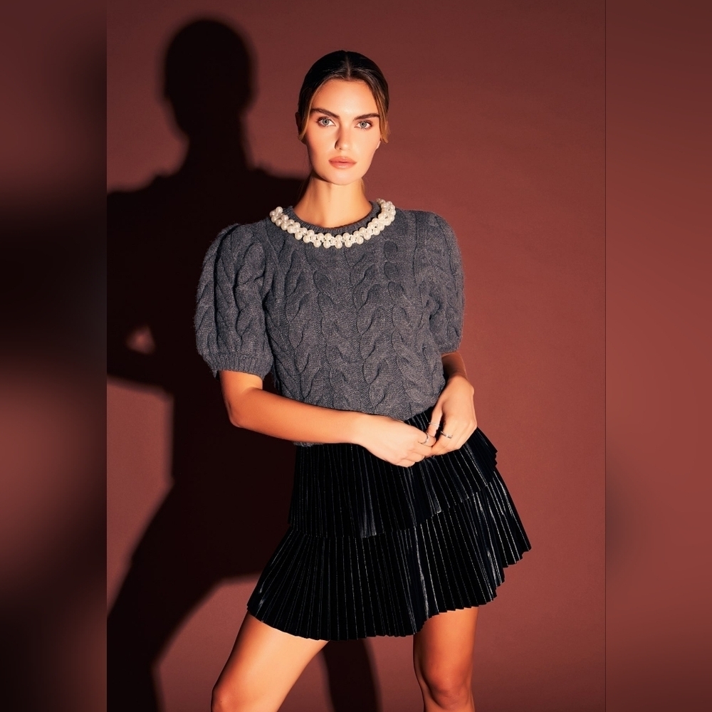 ENDLESS ROSE Imitation Pearl Trim Sweater